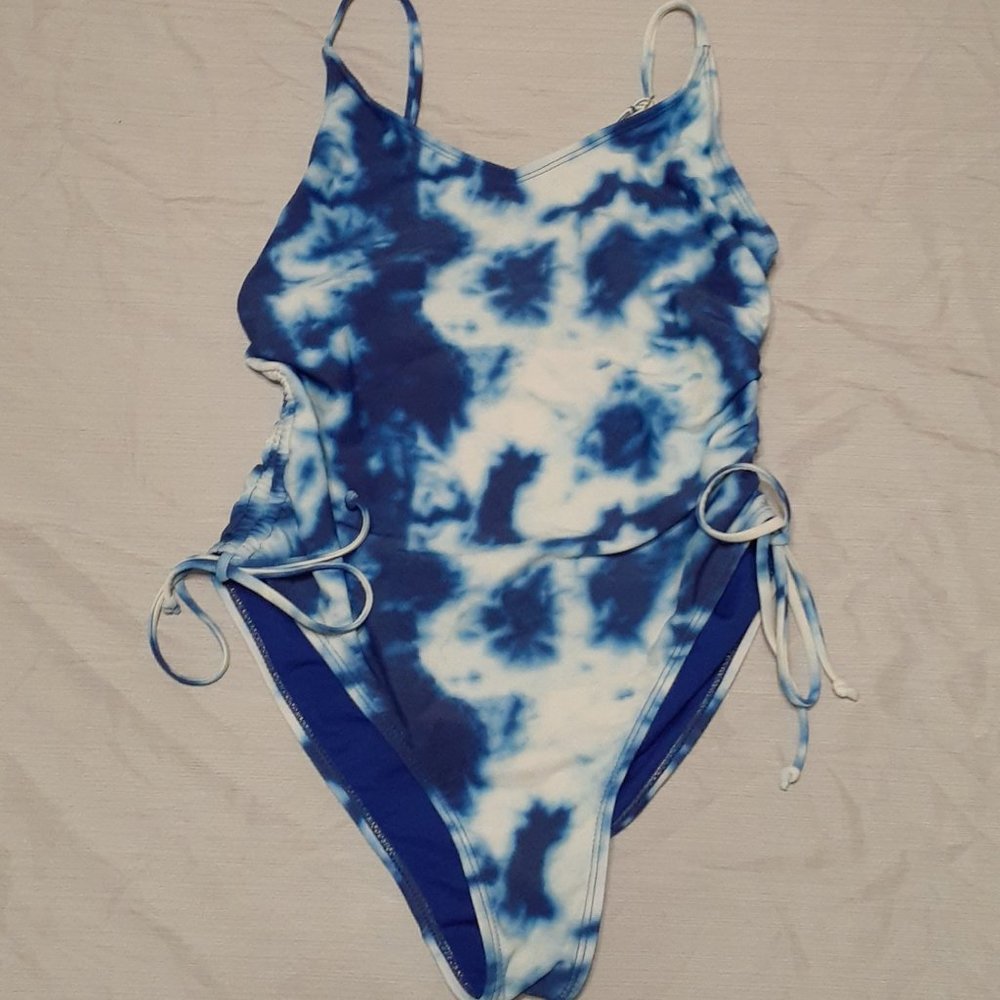 Girls Tye Dye One Piece Swimsuit